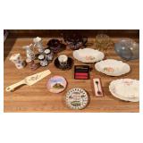 Teapot, salt/pepper shakers, miniature vases,