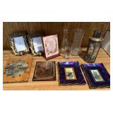 2 Picture Frames, Plaque, 2 Decorative Pictures,
