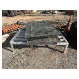 2 dog kennels, aluminum stand