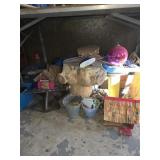 Outdoor artWood sculptures Bird houses