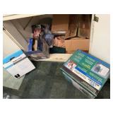 Scale, Hair Curlers, 3 Humidifiers, Heating Pad,