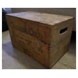 Clicquot Club Pale Dry Ginger Ale Crate
