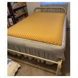 Full Size Vintage Metal Bedframe
