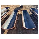 2 feed bunks