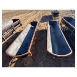2 feed bunks