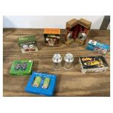 8+/- Salt/Pepper Shakers