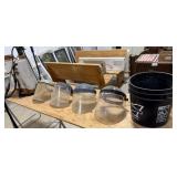 4 Gallon Backpack Sprayer, 4 Face Shields, Bucket