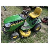 JD D130 lawn mower w/ bagger