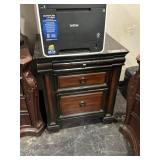 end table 2'1' x 2'6' x 1'10'