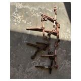 5 jacks (1 broken) 1 broken boomer