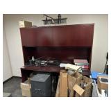 credenza  6' x 2' x 6'