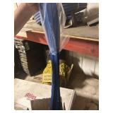 Blue SS bands and clips (400), maxline 3/4'