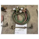 Oxy/acetylene torch, 25' hoses, regulators