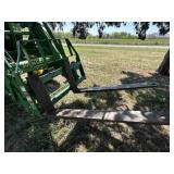 John Deere Pallet Fork