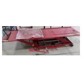 Pittsburg 1000lb Capacity Motorcycle Lift