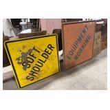 4 Various Sized Metal Road Signs