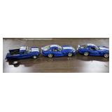 Maisto Dodge Ram (Broken Wheel), (2) 1996 Vipers