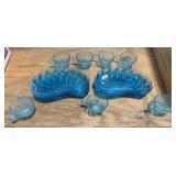 8+/- Blue Glass Seashell-Shaped Snack Plates,