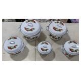 5+/- Matching Pots w/ Lids