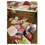 Tablecloths, Placemats, Oven Mits, Aprons,