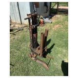 Pneumatic Lift, Mower Blades, Hydraulic Ram,