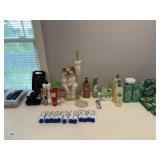 2 Lg. Seashells, Bathroom Toiletries, & Towels