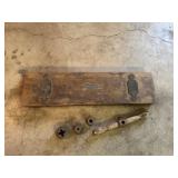 Vintage Craftsman No. 5505 Tap and Die, misc