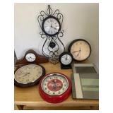 1+/- Box Assorted Clocks
