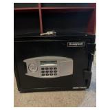 Honeywell Digital Safe