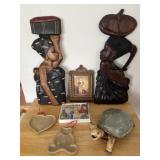 1 +/-  Box Wall Decor