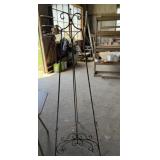 Adjustable Metal Easel