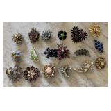 18+/- Fashion Brooches