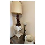 2 Vintage Table Lamps, Side Table