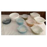 Misc. Pyrex Dishes (Some w/ Lids)