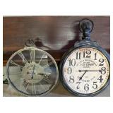 2 Wall Clocks