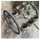 Rustic Metal Wagon Wheel Plant Stand