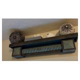 Wall Shelf w/ Misc. Dï¿½cor