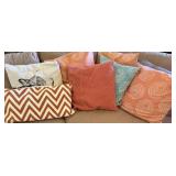 8+/- Decorative Throw Pillows