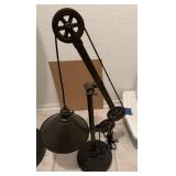 Industrial Style Pulley Table Lamp