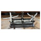 Antique Force 5 Kilog Balance Scale