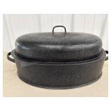 Savory Oval Covered Roaster