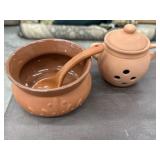 Terracotta salsa bowl & small spice jar