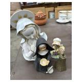 Figurines & small brass bell