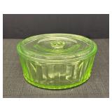 Uranium Green Dep. Refrigerator dish w/lid