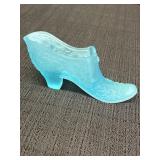 Turquoise blue satin glass shoe w/button & daisy