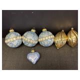 Western Germany Blue & white Lace Ornaments &