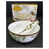 St. Nicholas Square Holiday Laurel Dip Set w/ box