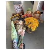Mum, scarecrow, turkey umbrella, fall decor