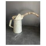 2qt New York City-P.A. Oil Can w/ Spout