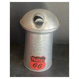 Phillips 66 2qt Oil Can